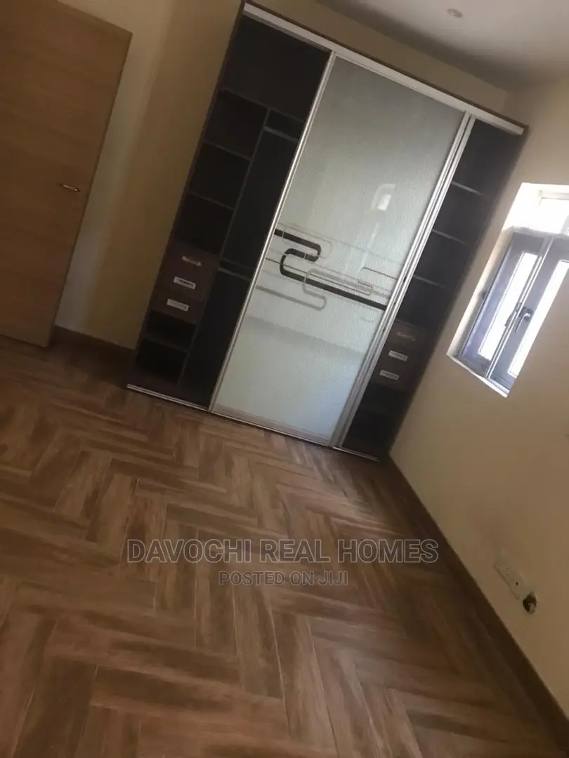 4bdrm Duplex in Ologolo Estate for rent in Ologolo