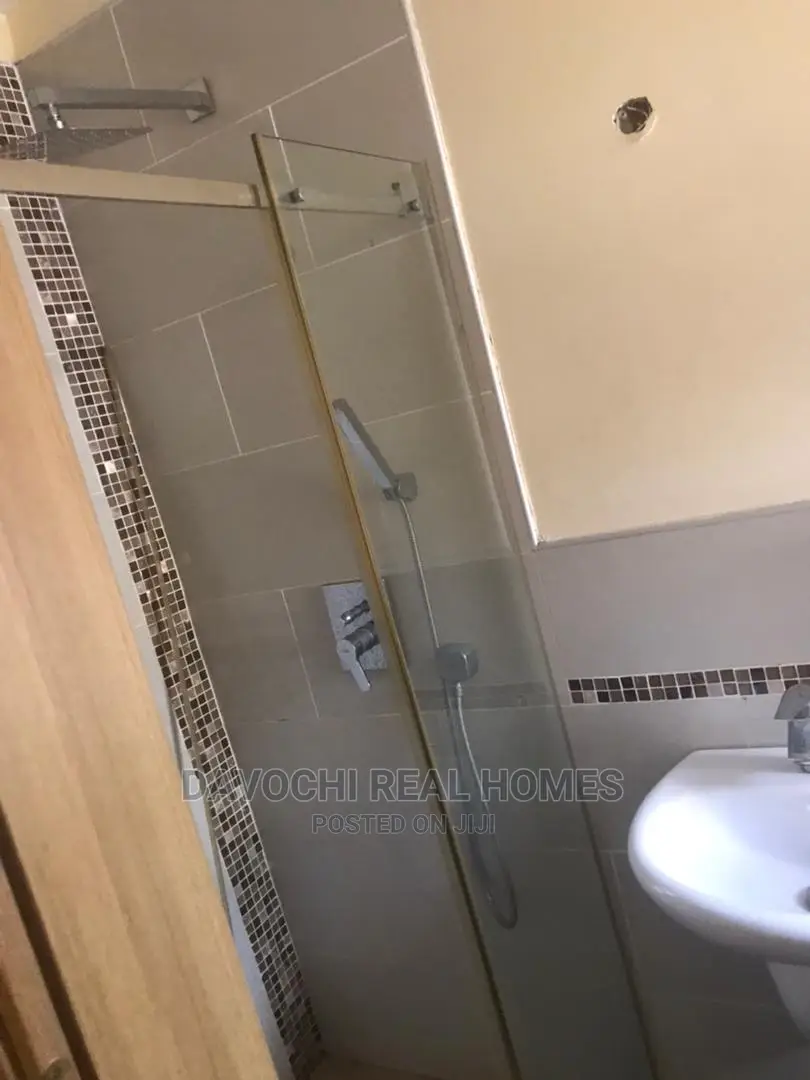 4bdrm Duplex in Ologolo Estate for rent in Ologolo