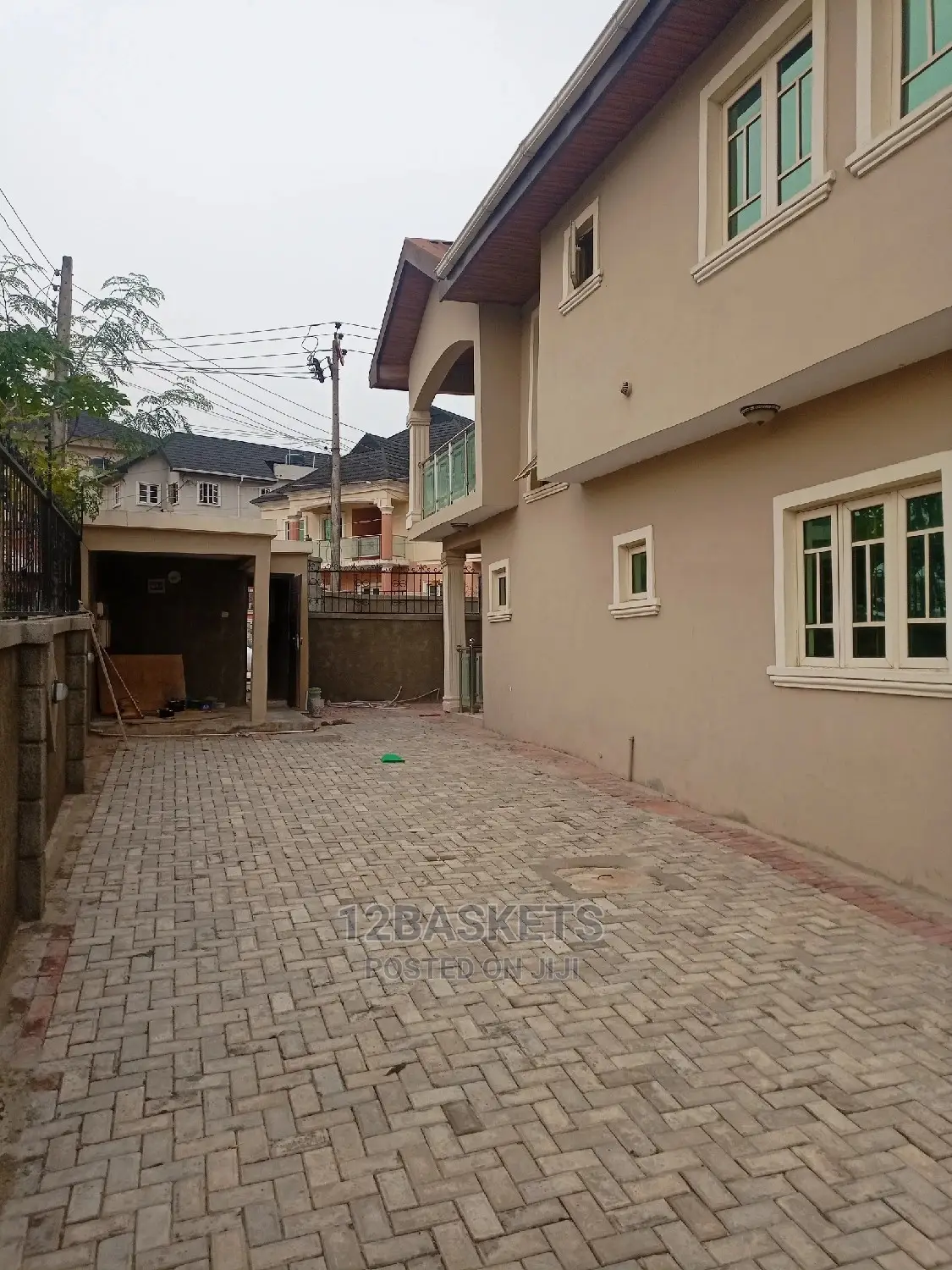 Furnished 4bdrm Duplex in Magodo Phase 1 for rent in GRA Phase 1