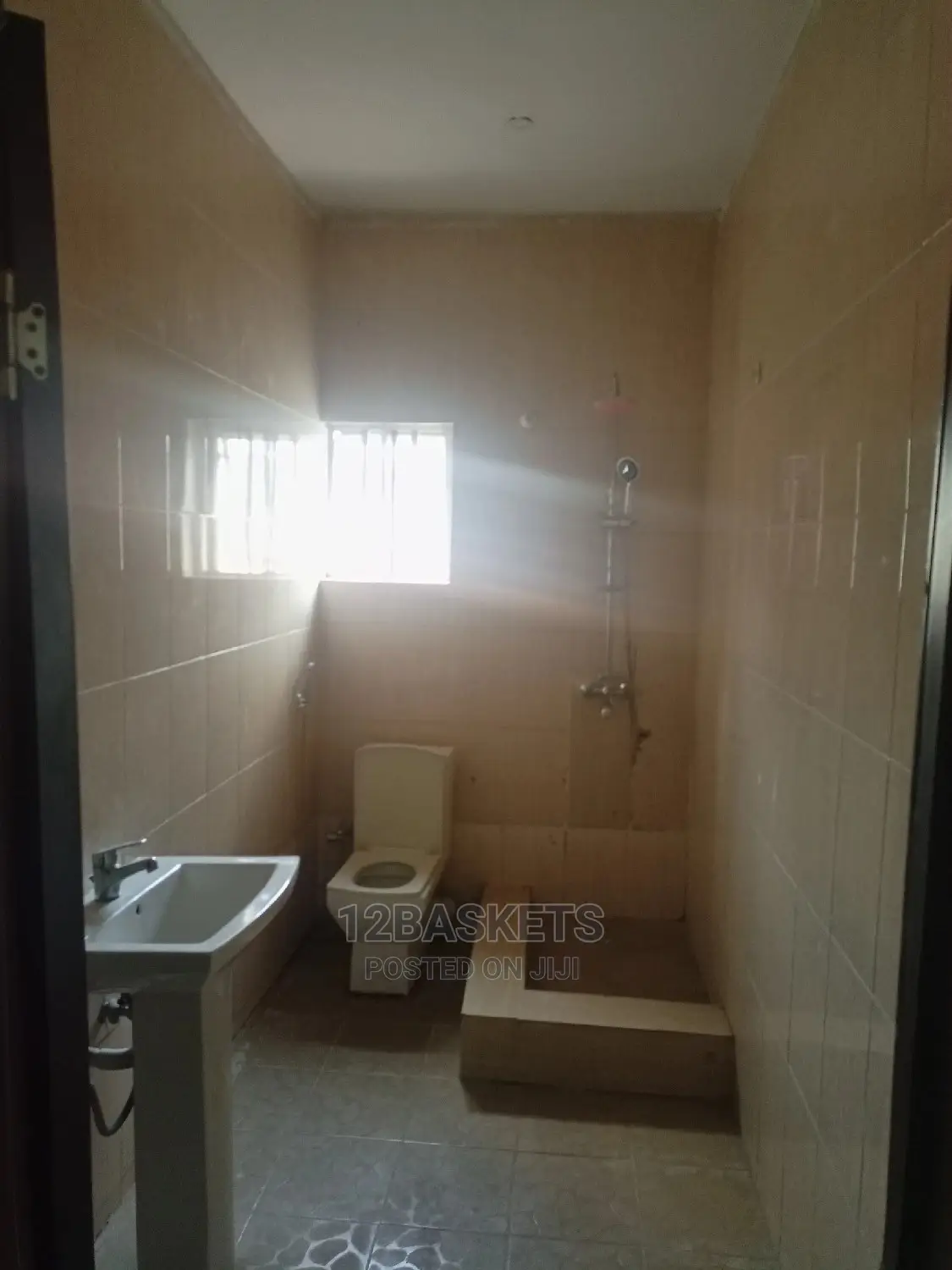 Furnished 4bdrm Duplex in Magodo Phase 2 for rent in GRA Phase 2 Shangisha