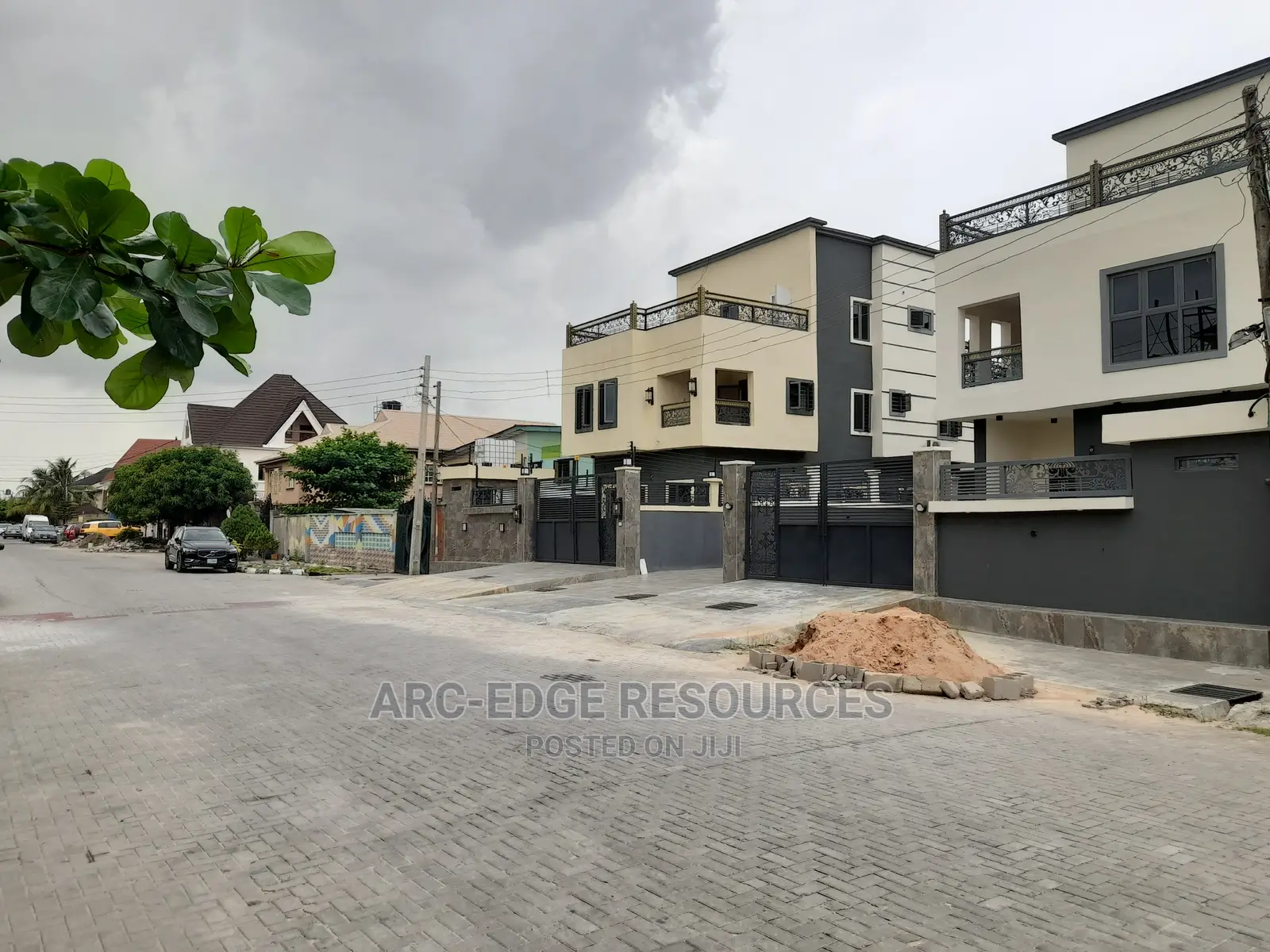 5bdrm Duplex in Apple Junction for sale in Apple Junction