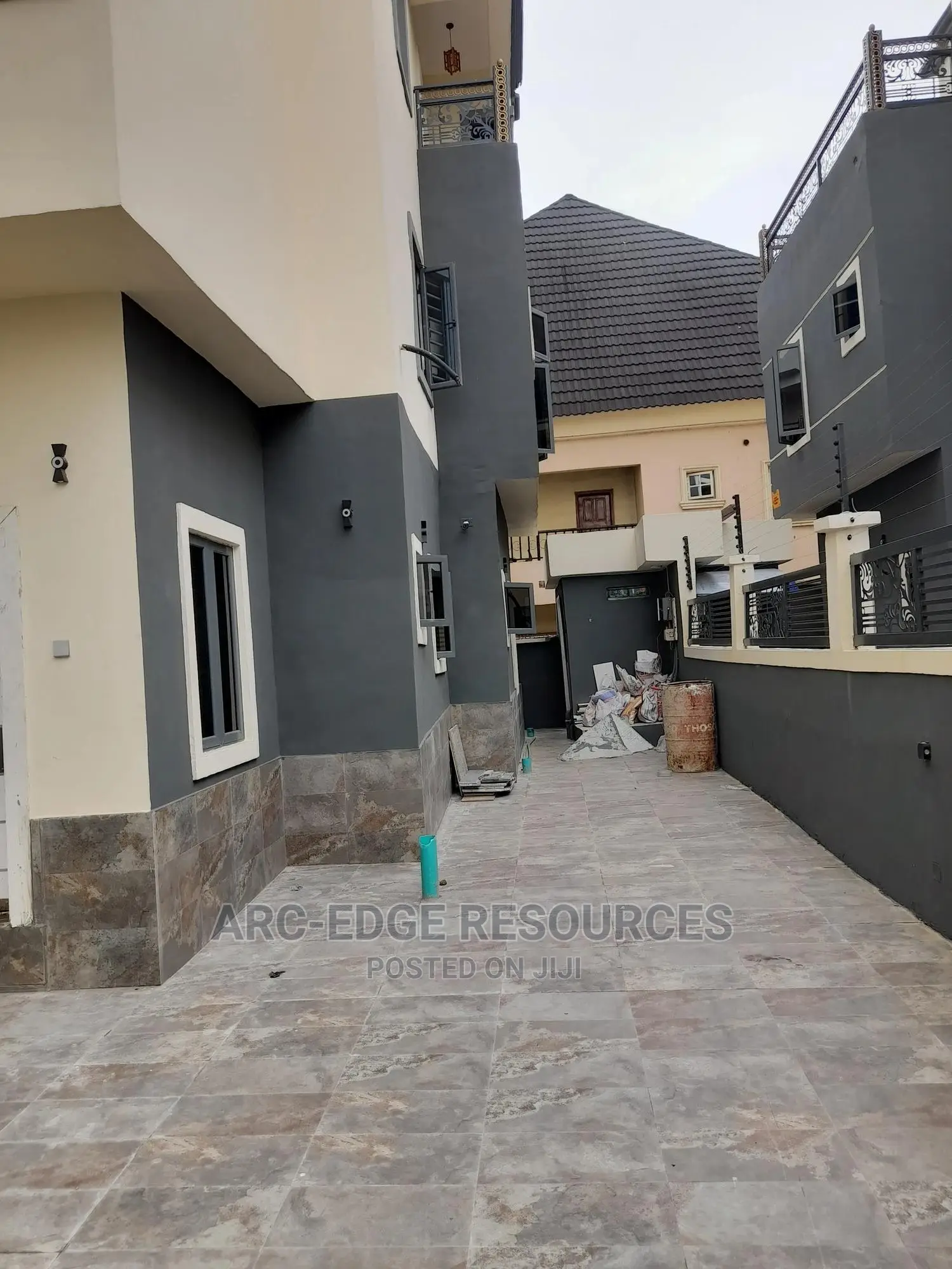 5bdrm Duplex in Apple Junction for sale in Apple Junction