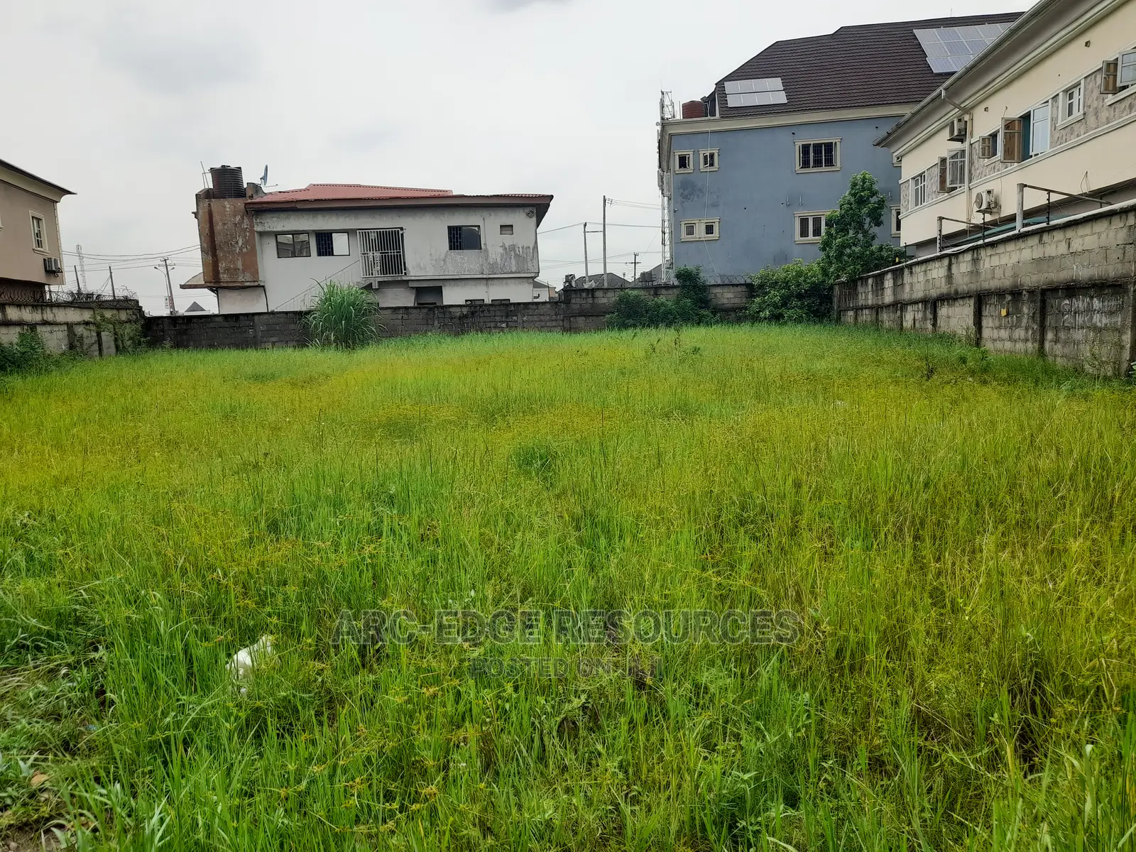Large, Dry Full Plot of Land for Sale in Amuwo Odofin in Apple Junction