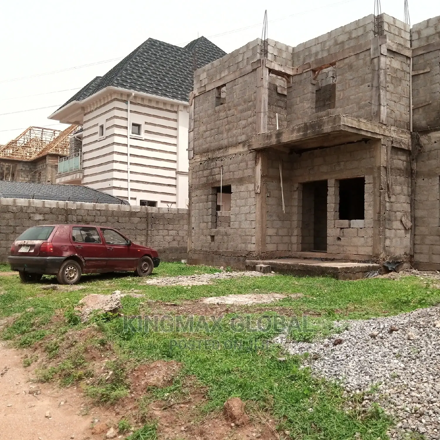 4bdrm Duplex in Sabon Lugbe for sale in Sabon Lugbe
