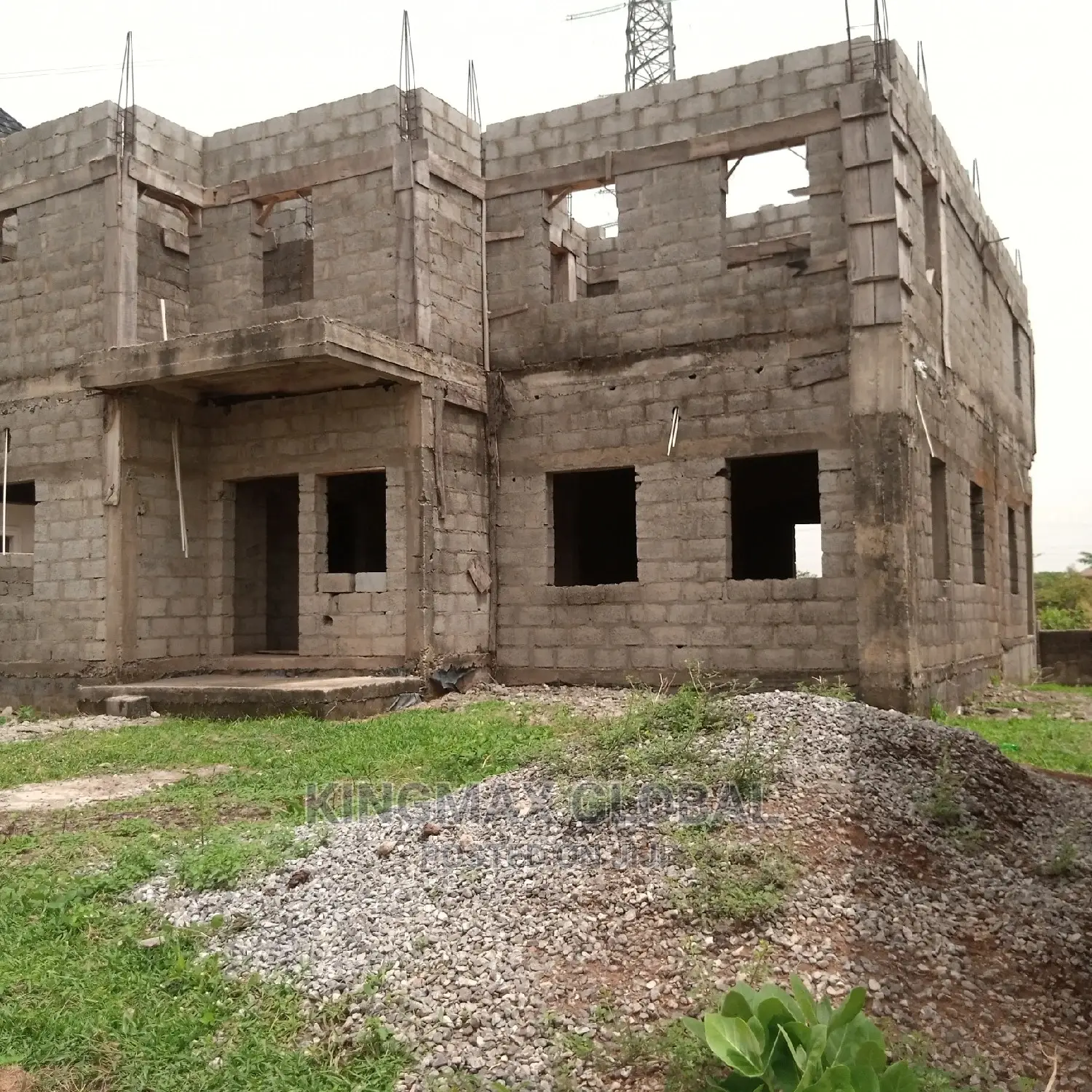 4bdrm Duplex in Sabon Lugbe for sale in Sabon Lugbe