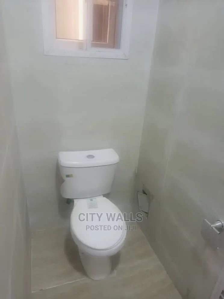2bdrm Block of Flats in Osapa london for rent in Osapa london