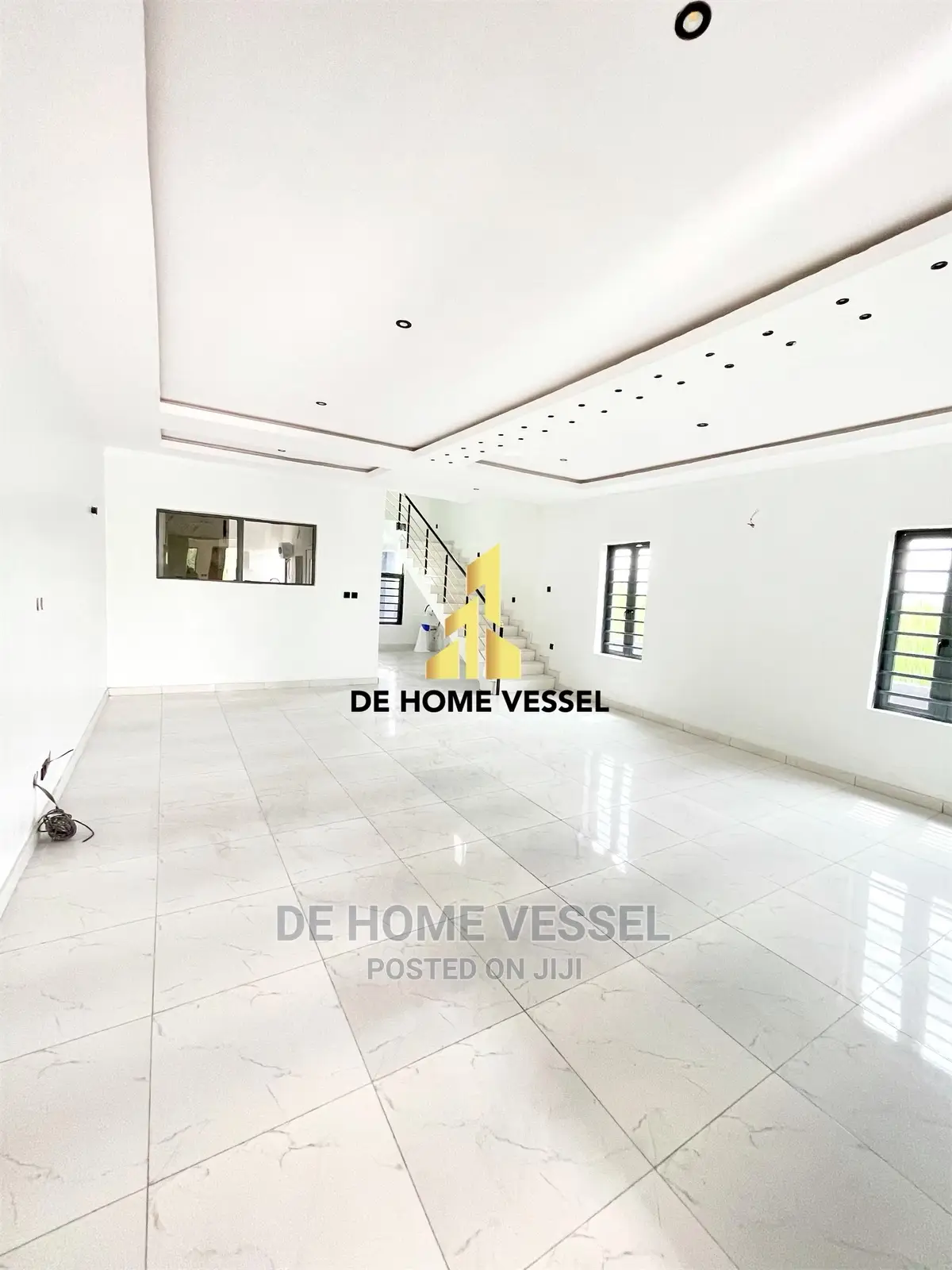 5bdrm Duplex in Ajah for Sale in Ajah