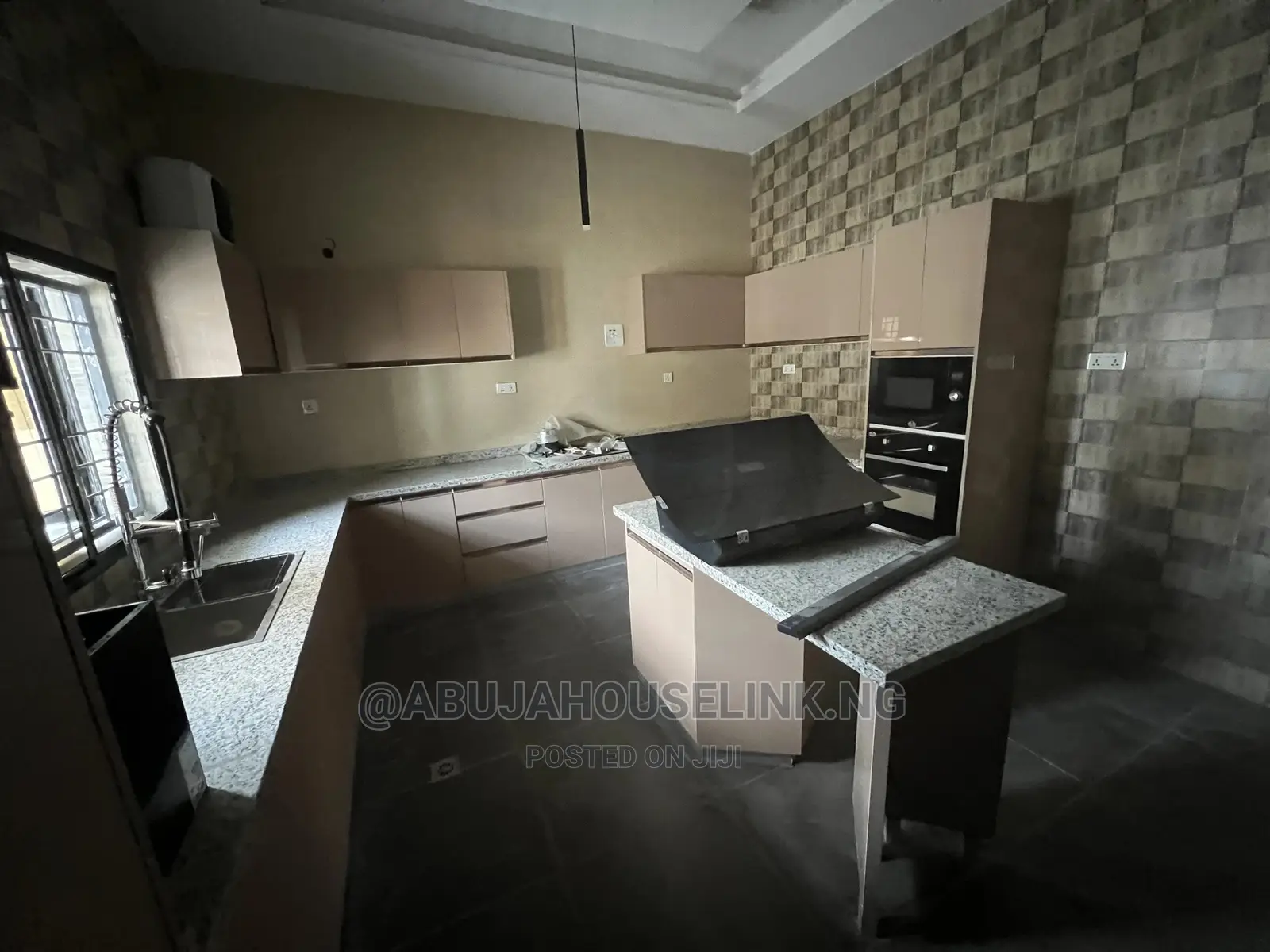 5bdrm Duplex in Efab Metropolis, Gwarinpa for sale in Gwarinpa