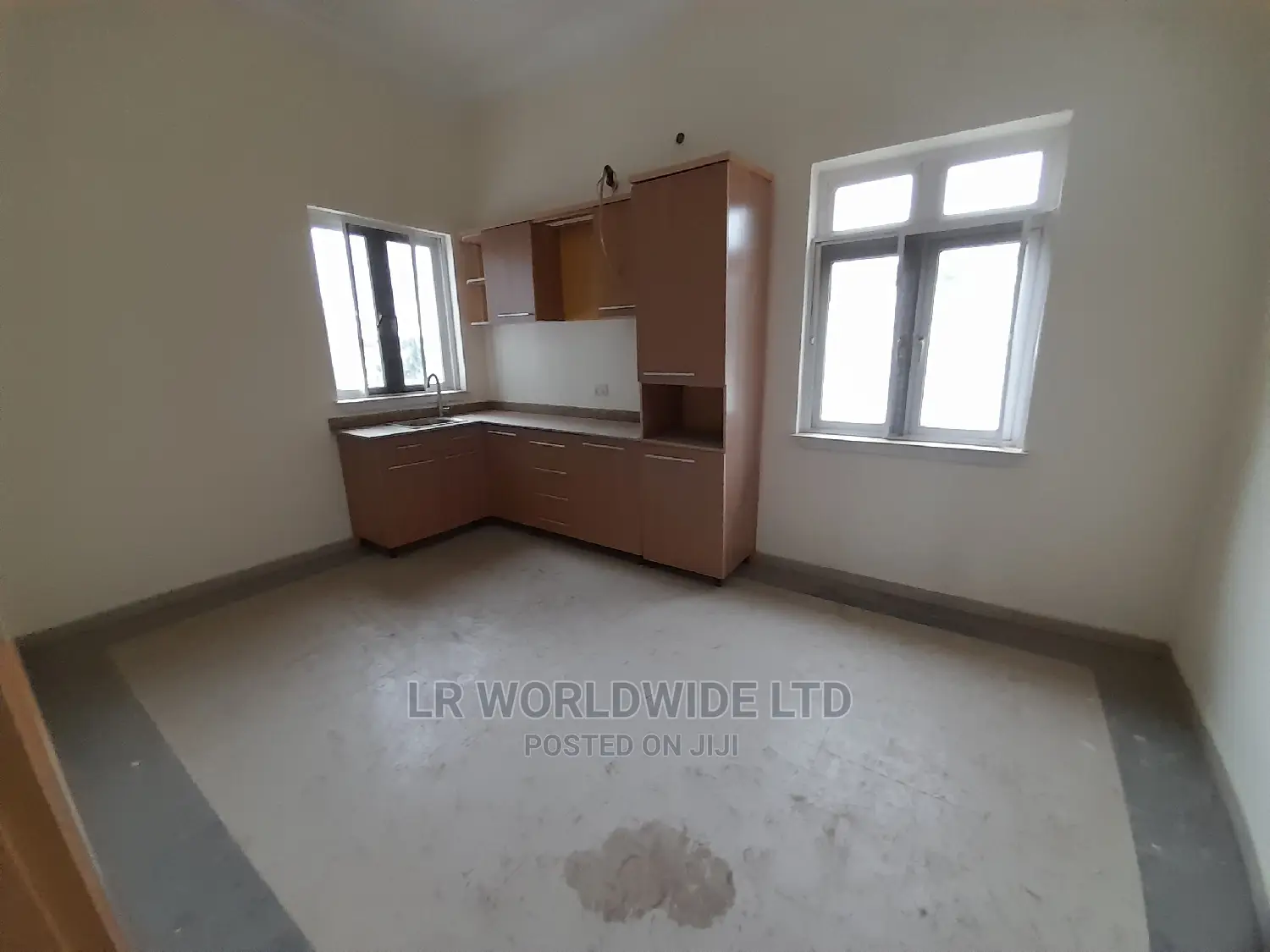 5bdrm Mansion in Gwarinpa for sale in Gwarinpa