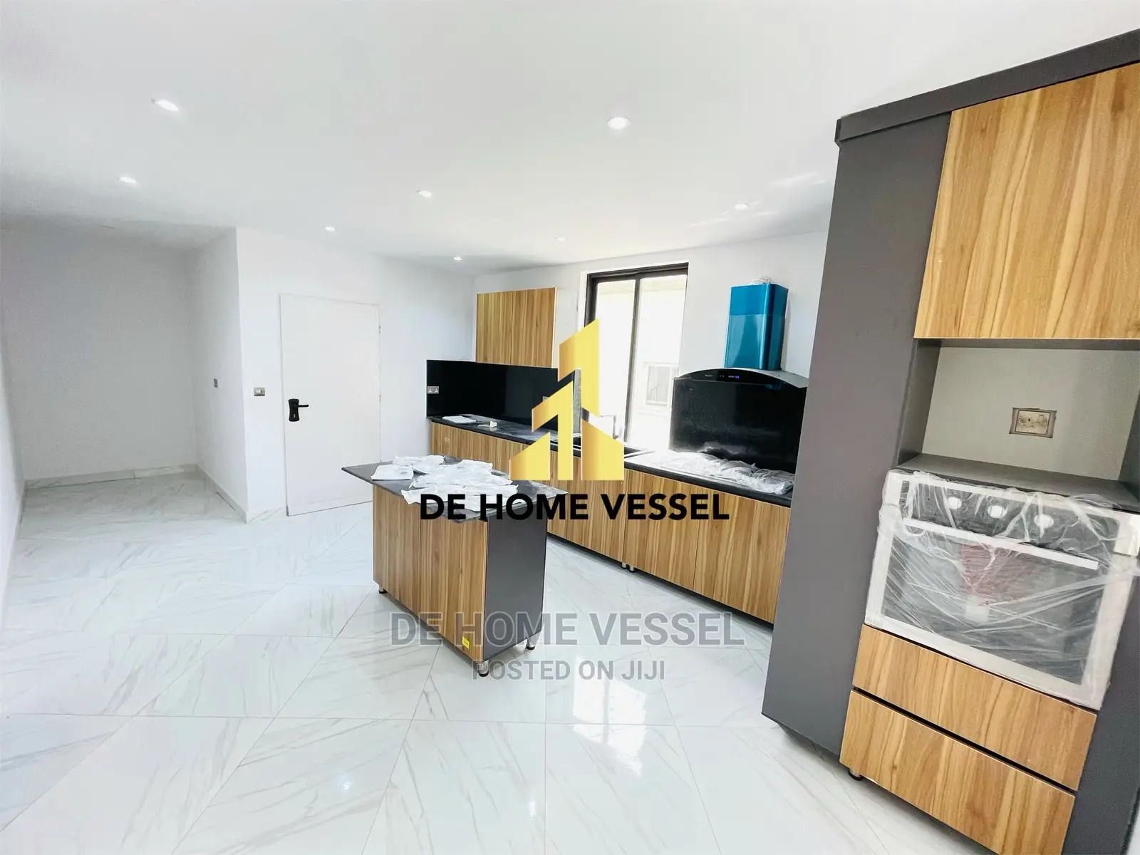 5bdrm Duplex in Ikoyi for Sale in Ikoyi