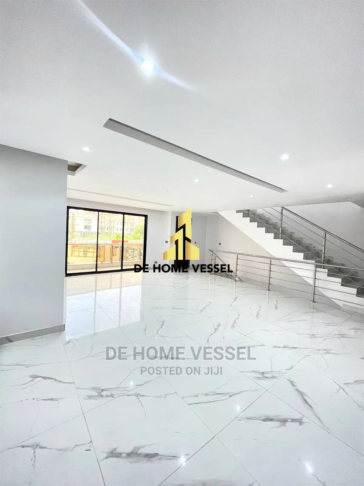 5bdrm Duplex in Ikoyi for Sale in Ikoyi