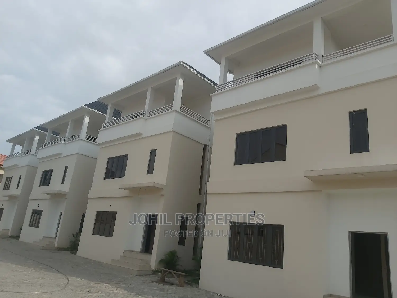4bdrm Duplex in Maitama for sale in Maitama