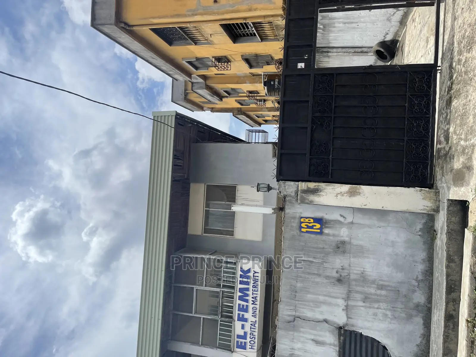 4bdrm Duplex in Surulere for Sale in Surulere