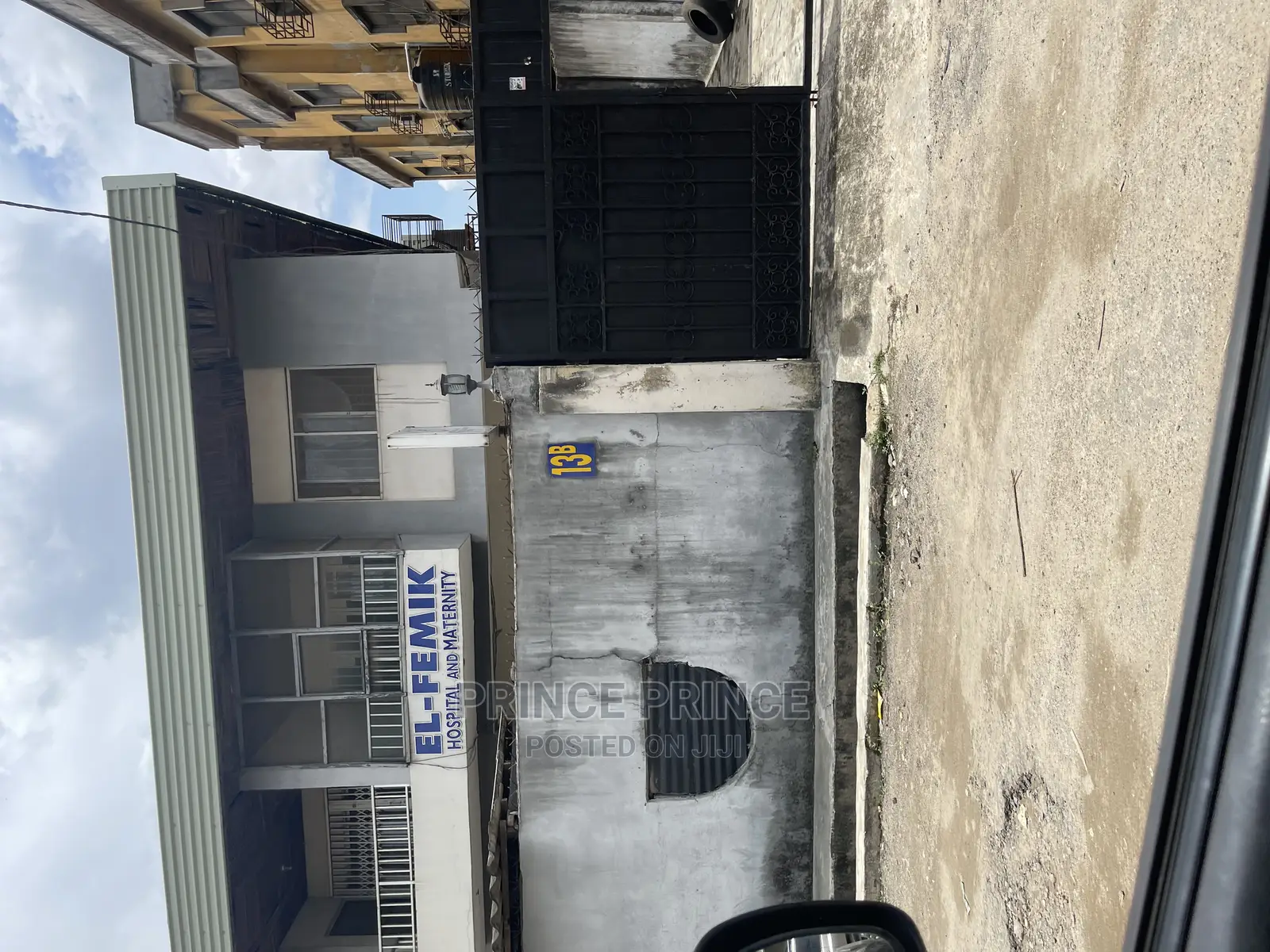 4bdrm Duplex in Surulere for Sale in Surulere