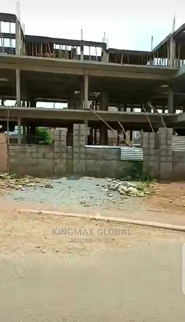 Quick Cheap Sale: Well Located Tarred Road Plot 1020 765sqm in Jahi