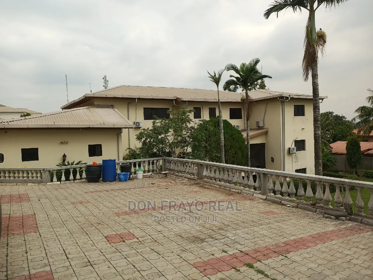 Furnished 10bdrm Mansion in Onikoko Agodi Gra for sale in Agodi