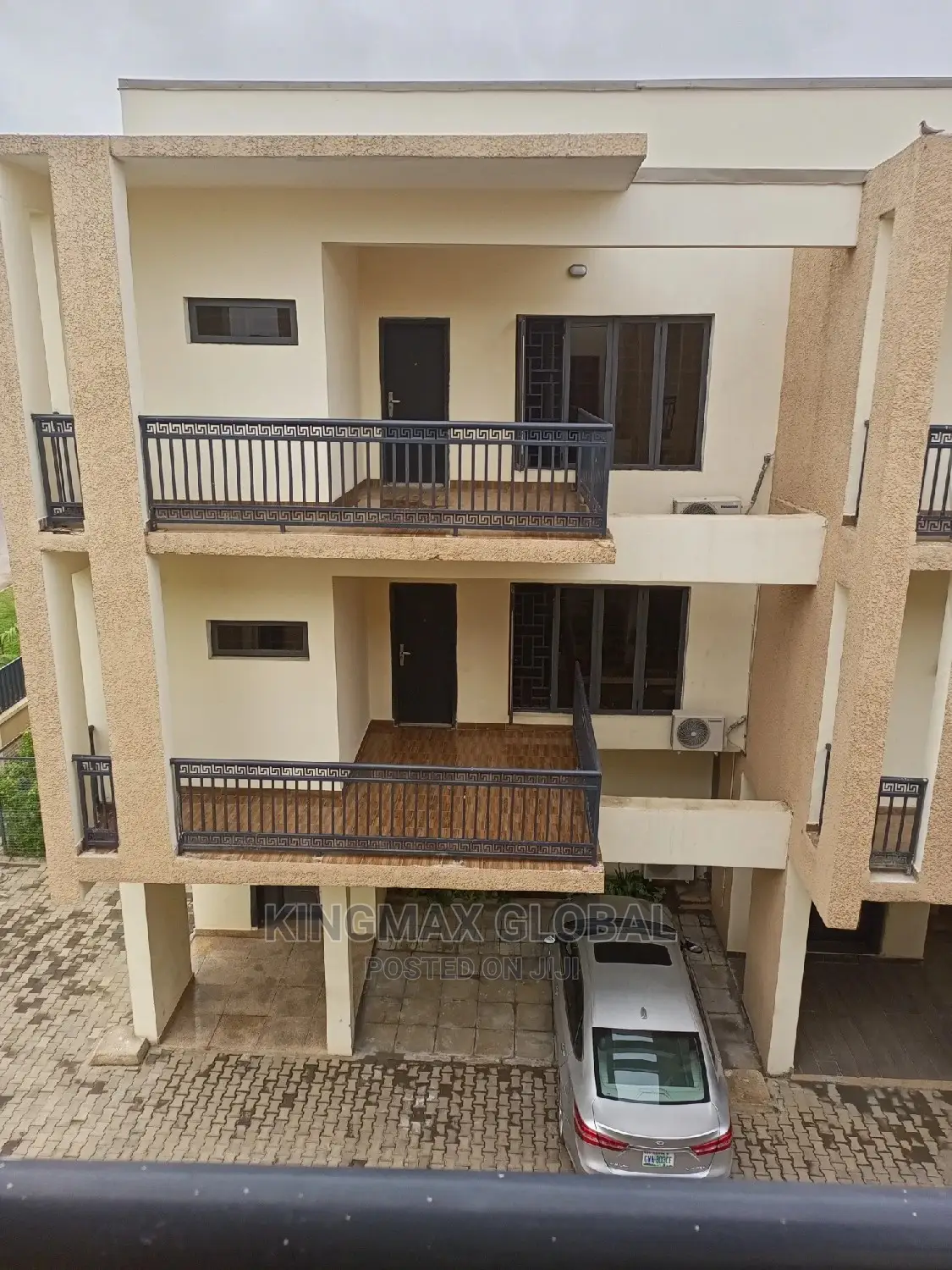 4bdrm Townhouse/Terrace in Wuye for Sale in Wuye