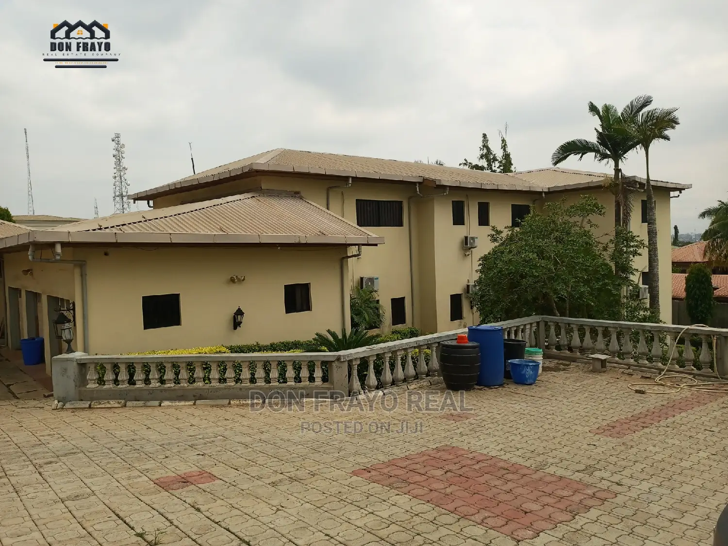 Furnished 10bdrm Mansion in Onikoko Agodi Gra for sale in Agodi