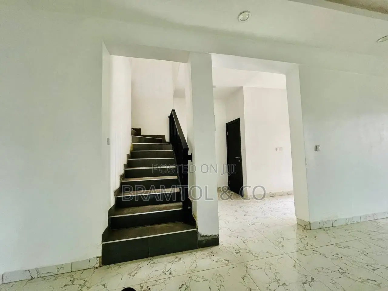 4bdrm Townhouse / Terrace in Katampe Extension for rent in Katampe Extension