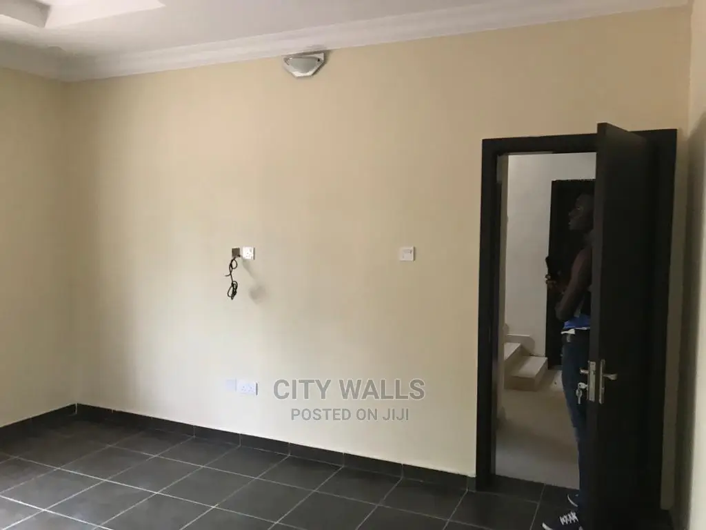 4bdrm Duplex in Pinnock Estate, Osapa London for Rent in Osapa london