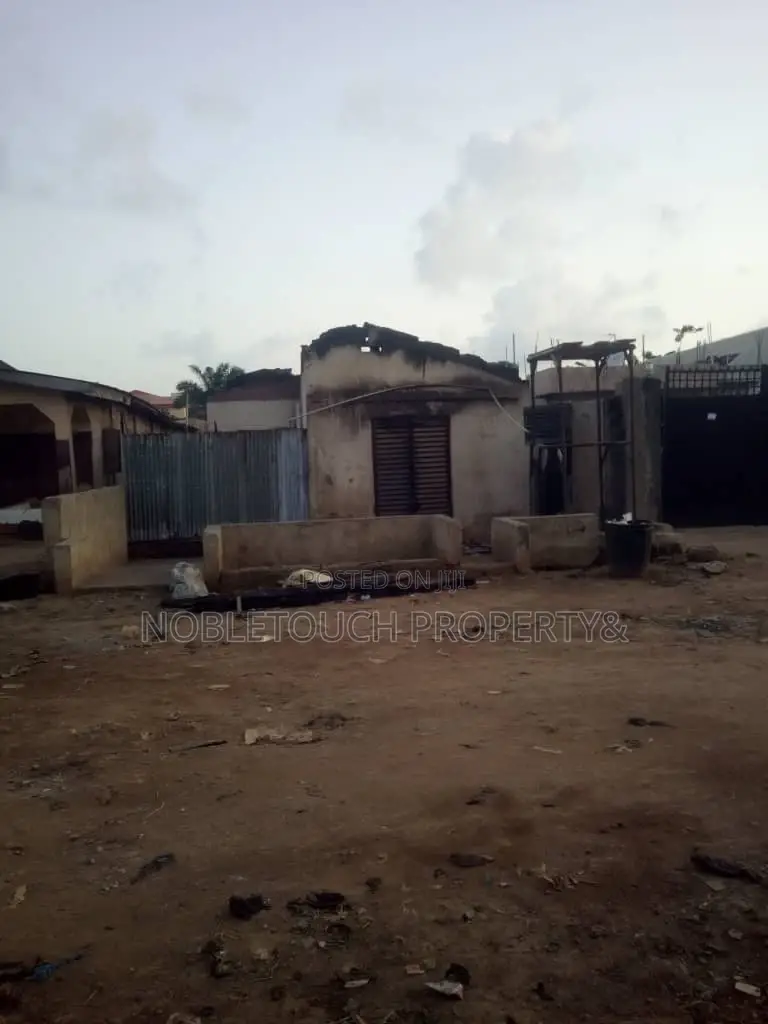 Land With Cofo at Shoprite Sangotado Lagos in Sangotedo