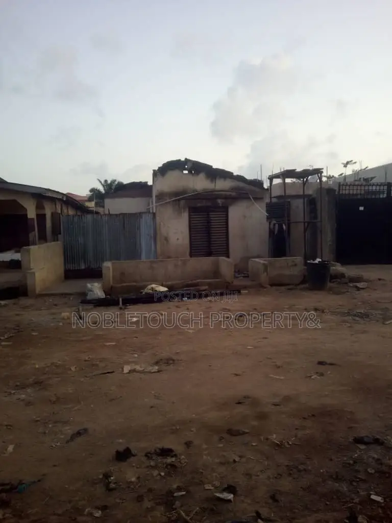 Land With Cofo at Shoprite Sangotado Lagos in Sangotedo
