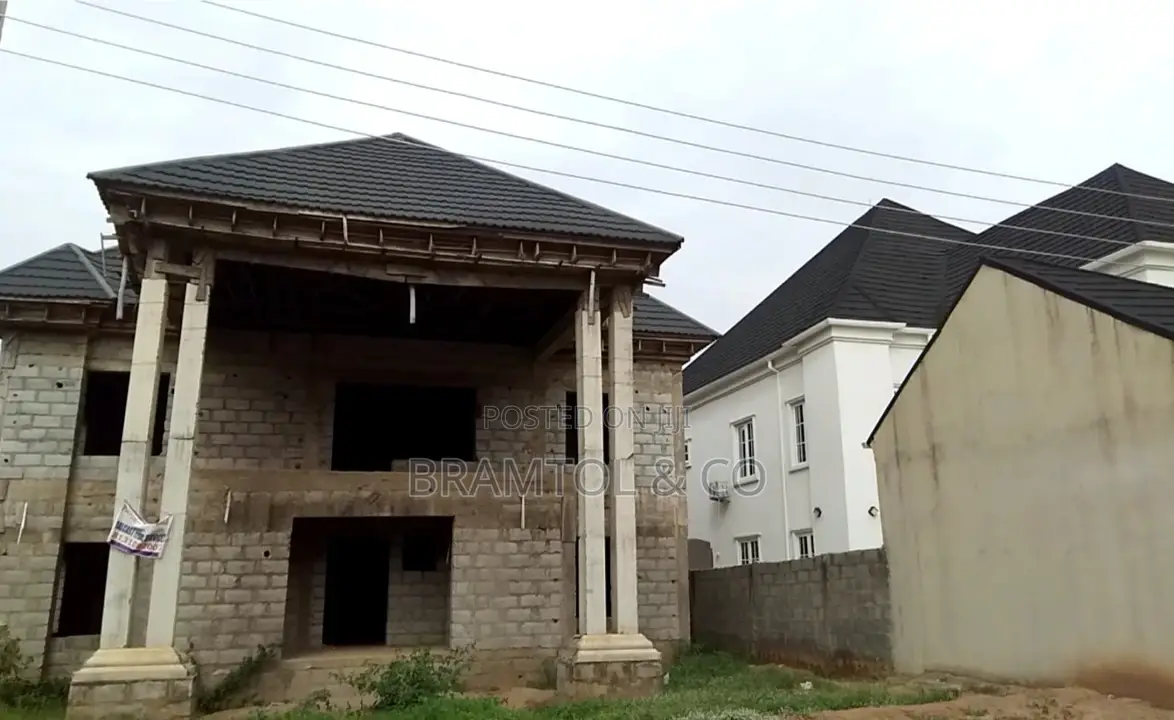 5bdrm Duplex in Galadimawa for sale in Galadimawa