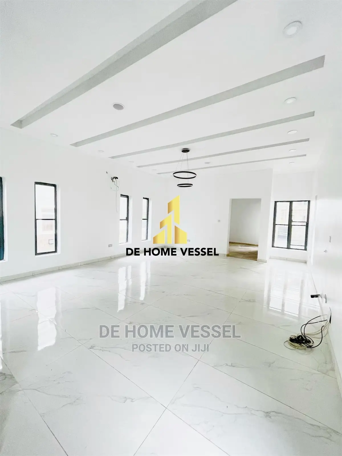 5bdrm Duplex in Osapa London for Sale in Osapa london