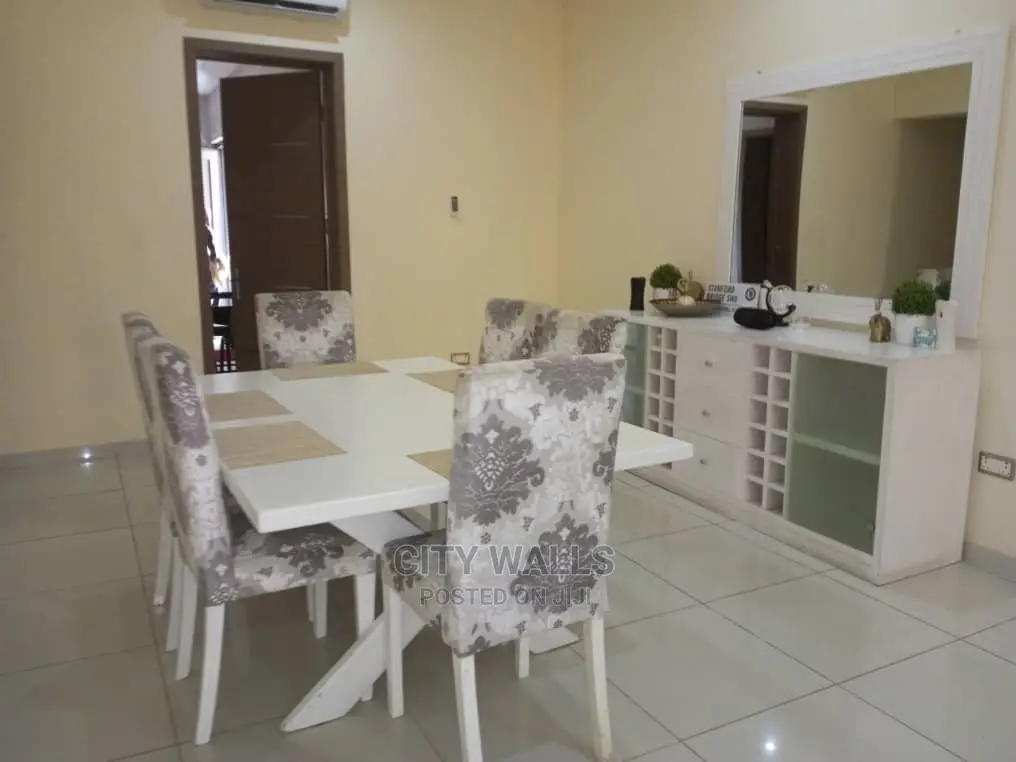 3bdrm Penthouse in Lekki Phase 1 for Rent in Lekki Phase 1