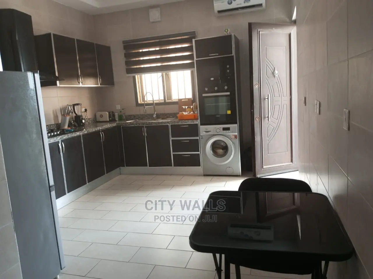 3bdrm Penthouse in Lekki Phase 1 for Rent in Lekki Phase 1