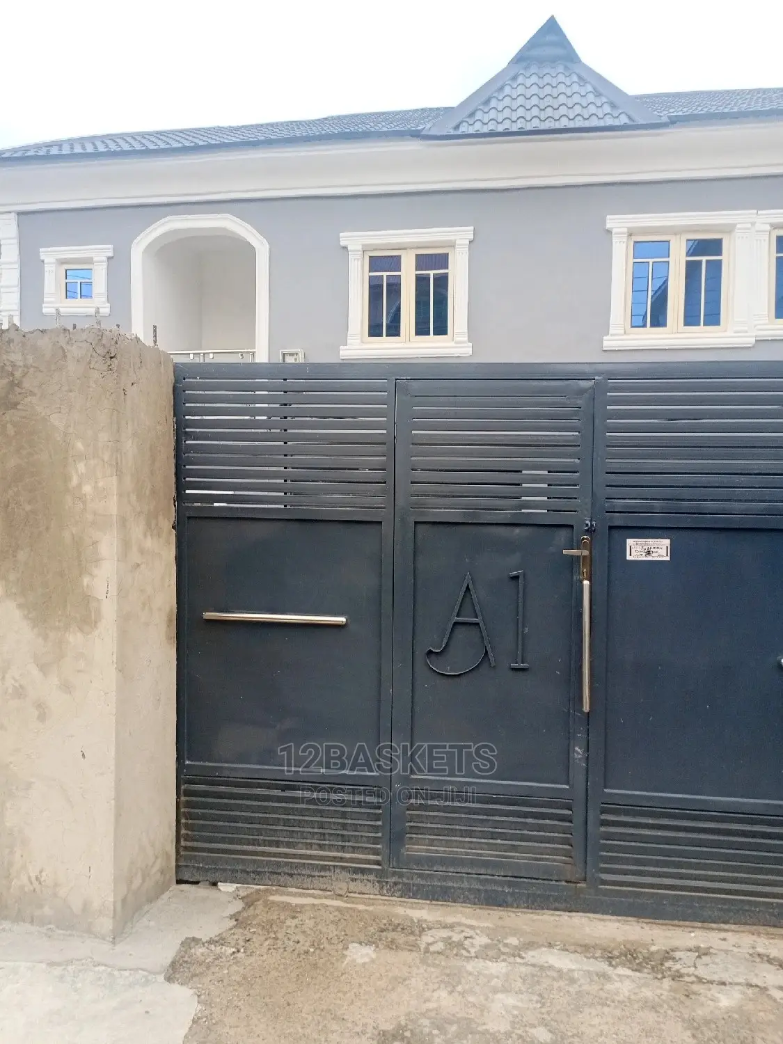 Furnished 2bdrm Block of Flats in Magodo Phase 2 for rent in GRA Phase 2 Shangisha