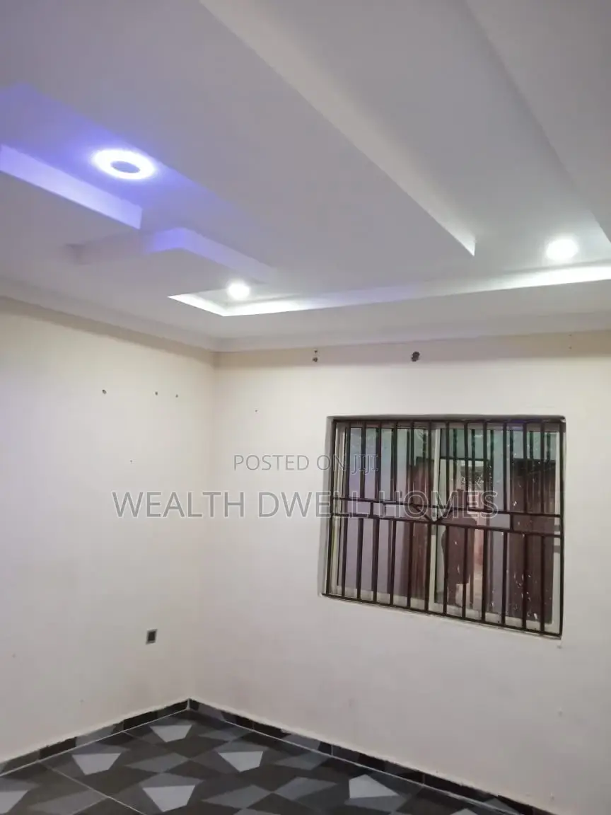 Mini Flat in Okutaelerinla Estate, Akure for rent in Akure