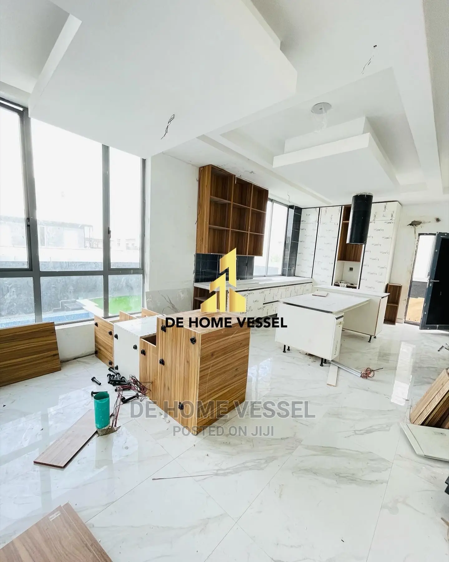 5bdrm Duplex in Osapa london for sale in Osapa london