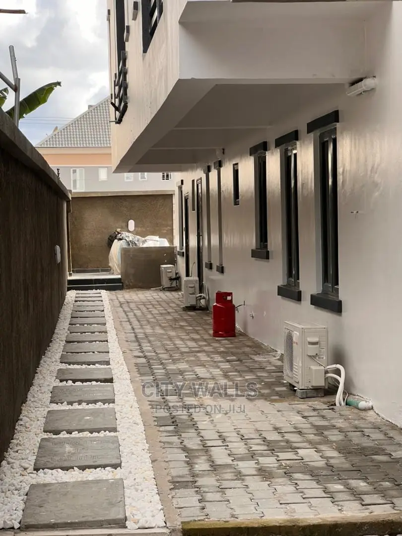 3bdrm Block of Flats in Lekki for rent in Lekki