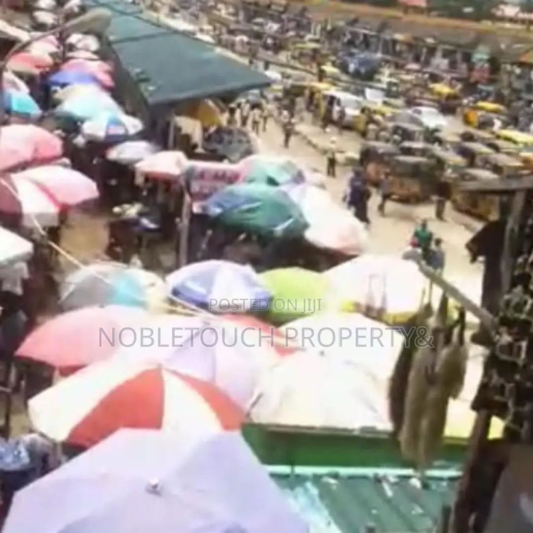 149 Lock Up Shops at Ikotun Bus Stop Ikotun Lagos in Ikotun / Ikotun/Igando
