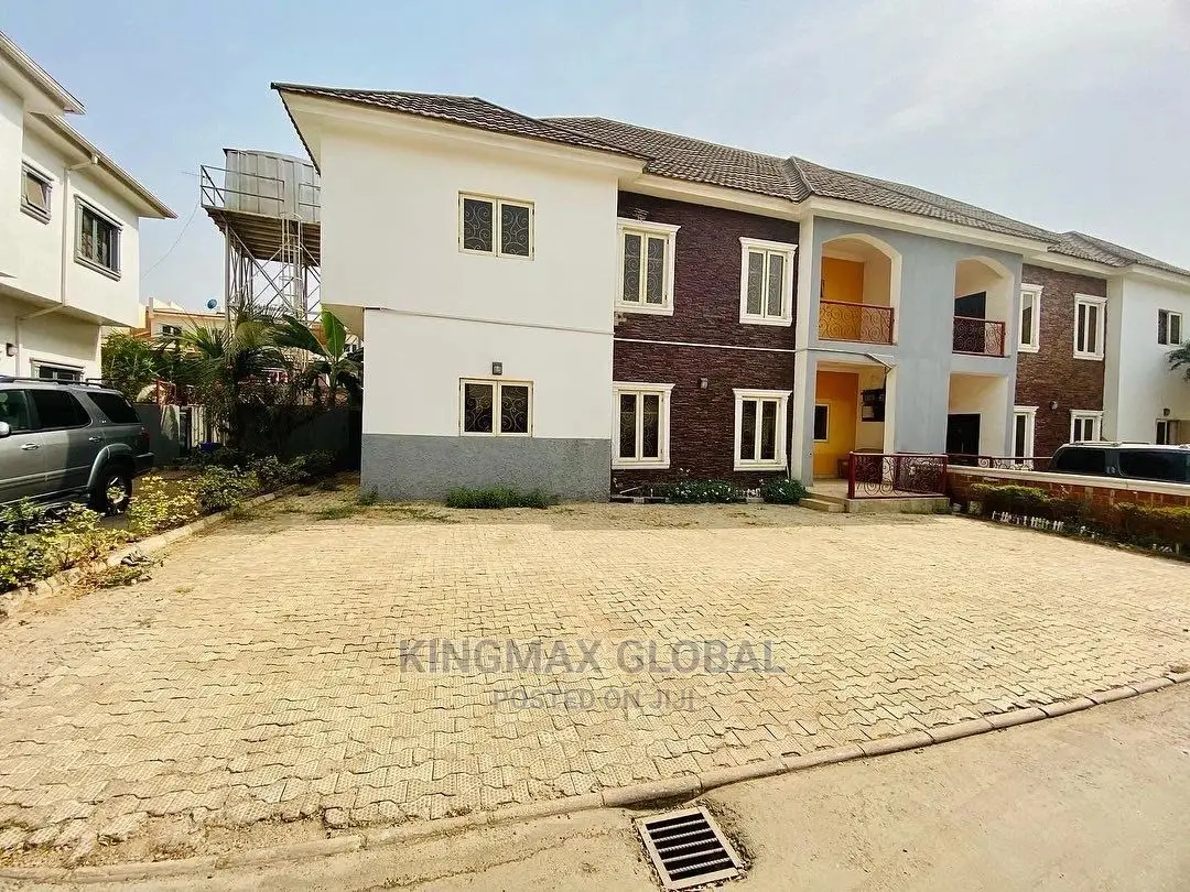6bdrm Duplex in Wuye for sale in Wuye
