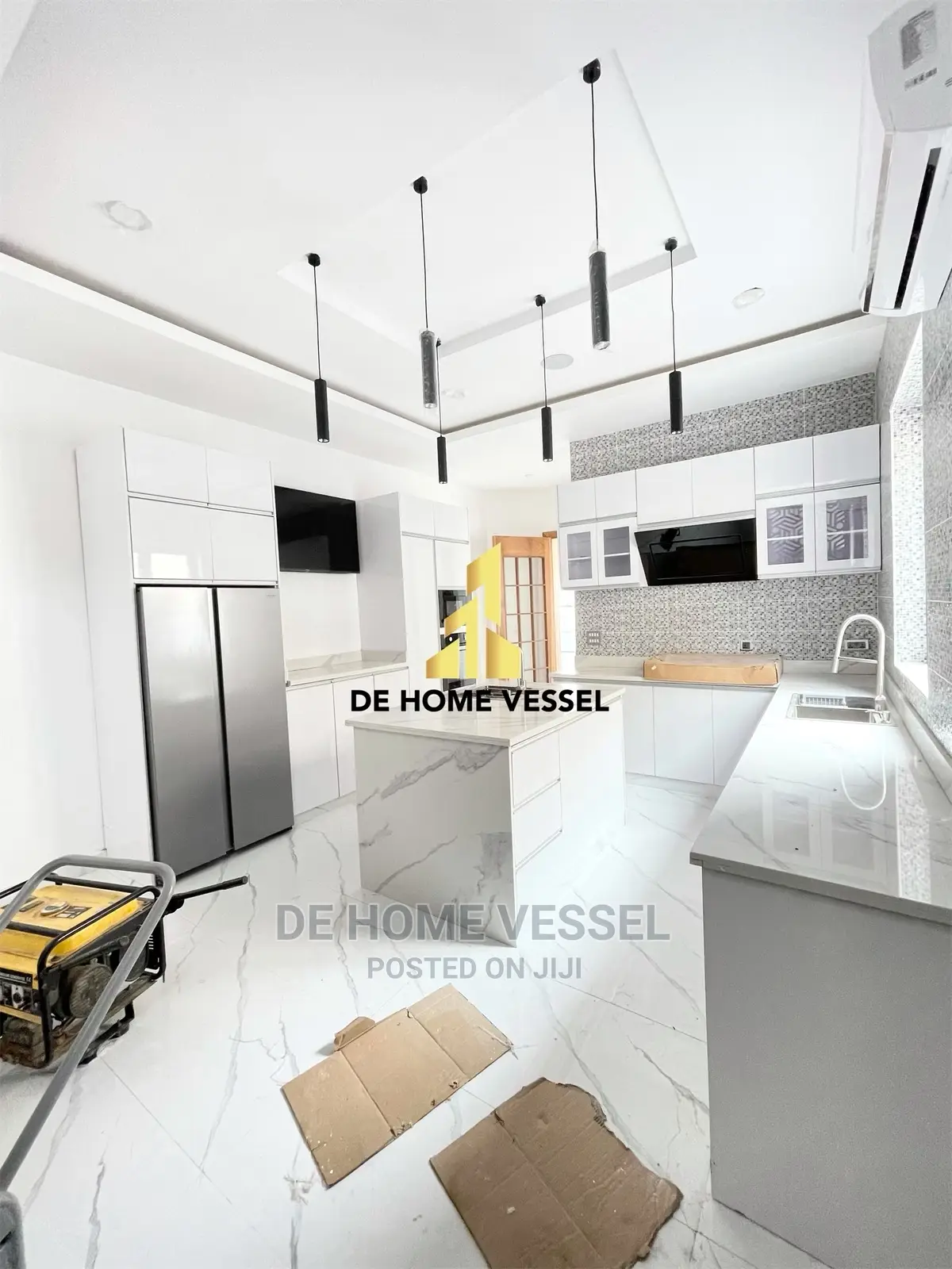 5bdrm Duplex in Ikate for Sale in Ikate