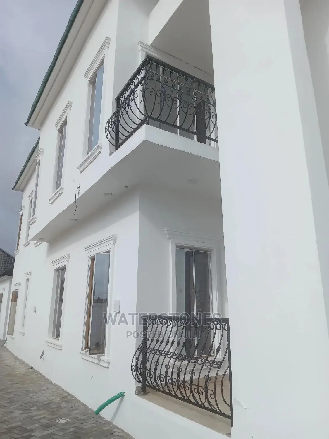 4bdrm Duplex in Asaba, Oshimili South for sale in Oshimili South