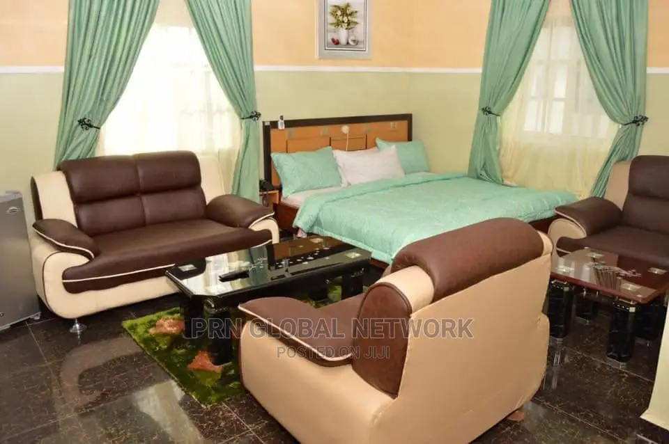 20 Rooms Functional Hotel in Owerri