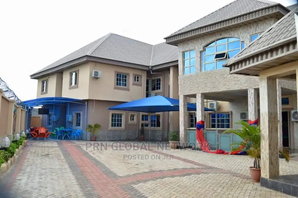 20 Rooms Functional Hotel in Owerri
