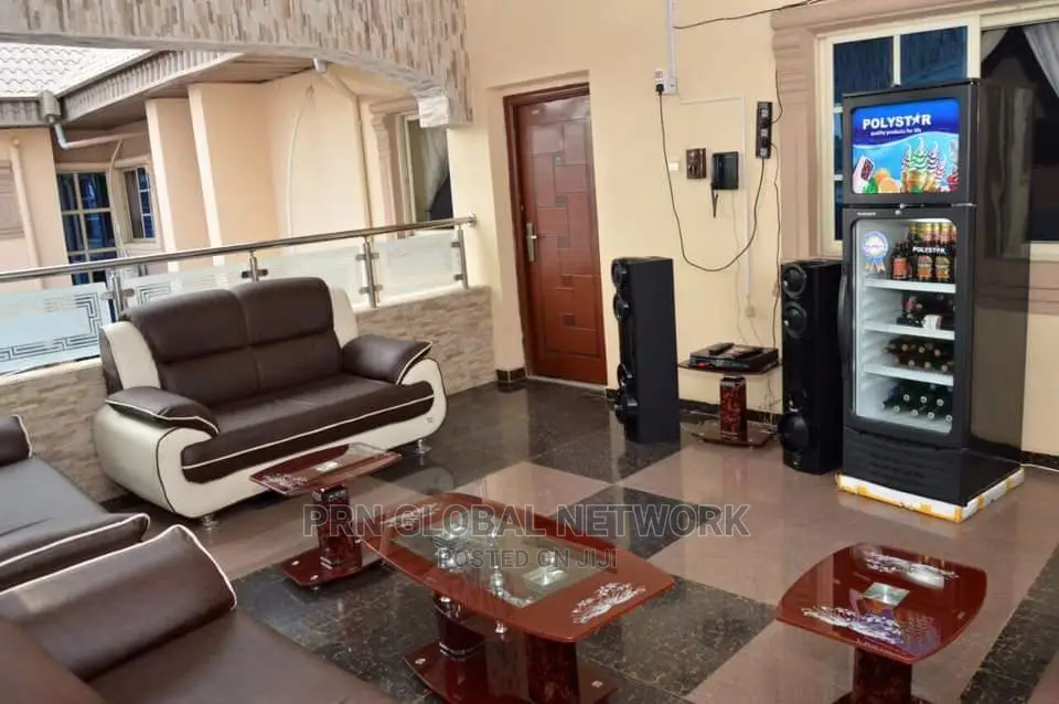 20 Rooms Functional Hotel in Owerri