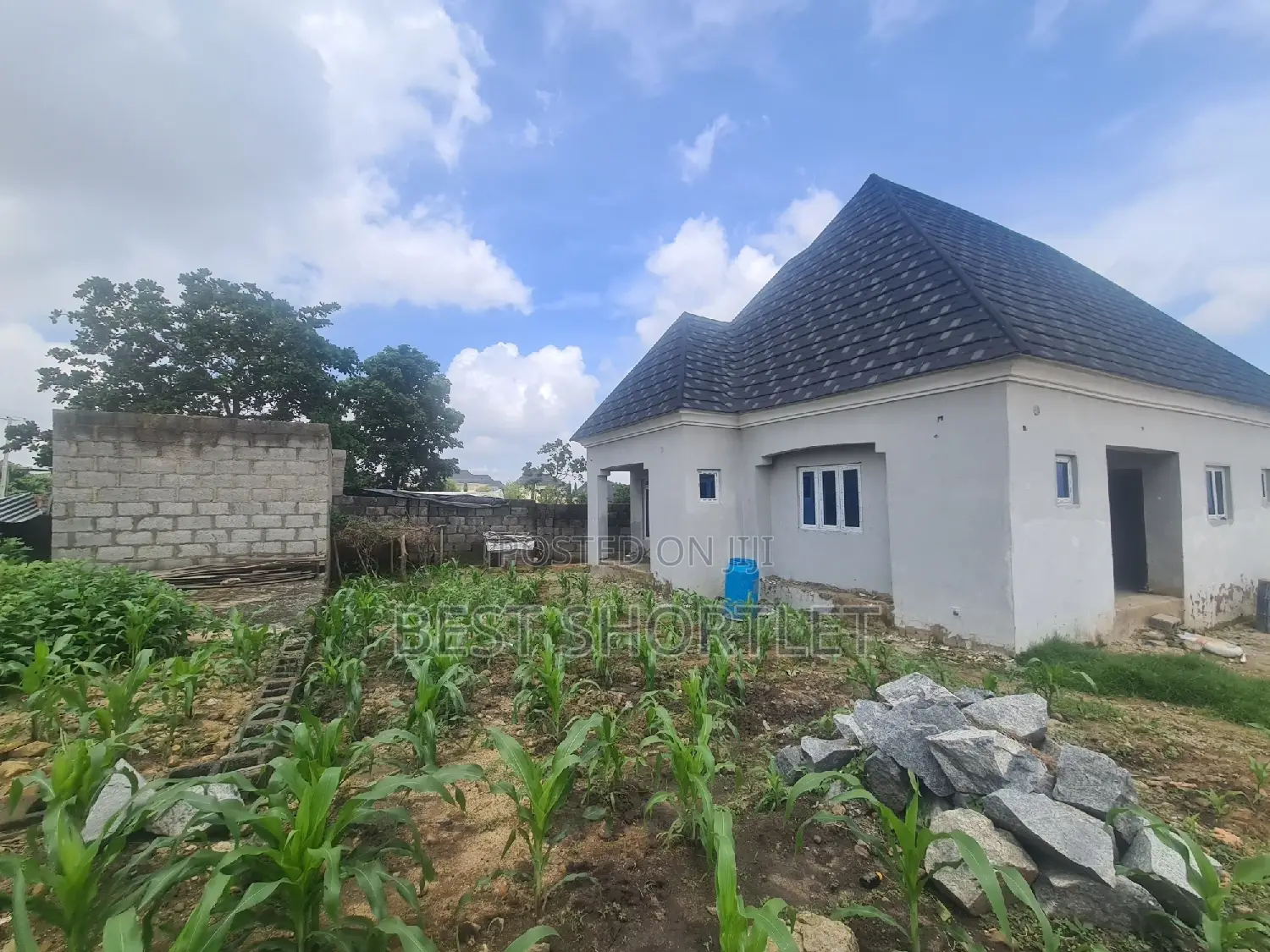 3bdrm Bungalow in Stand Alone, Lugbe District for sale in Lugbe District