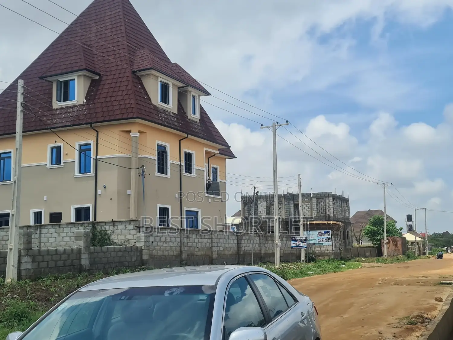 3bdrm Bungalow in Stand Alone, Lugbe District for sale in Lugbe District