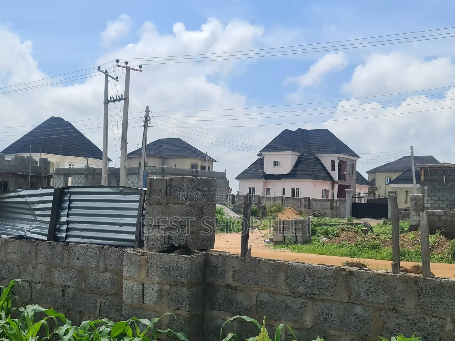 3bdrm Bungalow in Stand Alone, Lugbe District for sale in Lugbe District