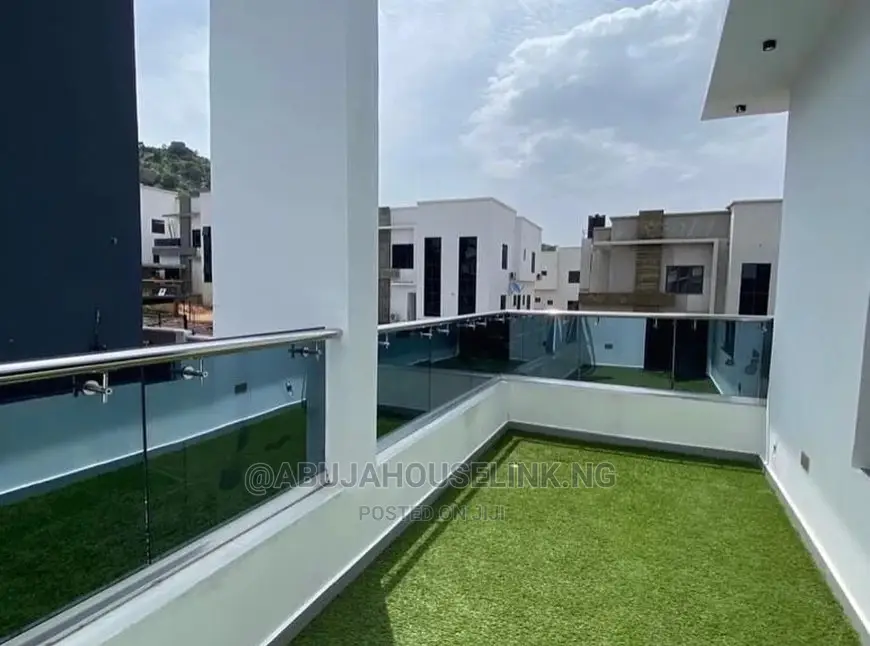 5bdrm Duplex in Katampe Extension for sale in Katampe Extension