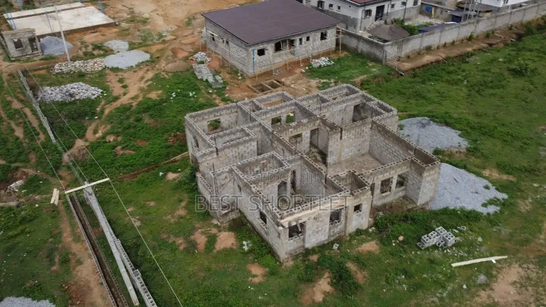 250 SQM Plot - 4 Bedroom Semi Detached Duplex in Idu
