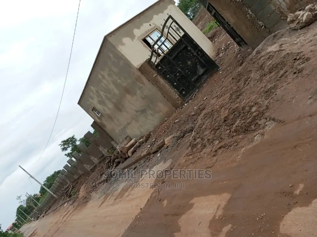 6100sqm Commercial Non - Specified for Sale Gwarinpa, Abuja. in Gwarinpa