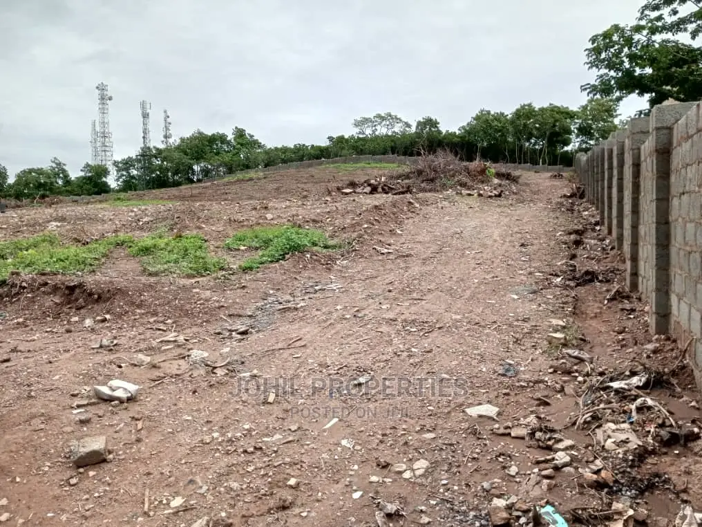 6100sqm Commercial Non - Specified for Sale Gwarinpa, Abuja. in Gwarinpa