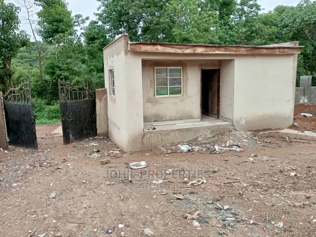 6100sqm Commercial Non - Specified for Sale Gwarinpa, Abuja. in Gwarinpa